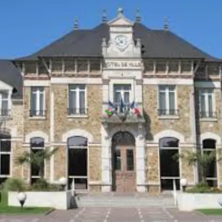 Chez Nous Chez Vous